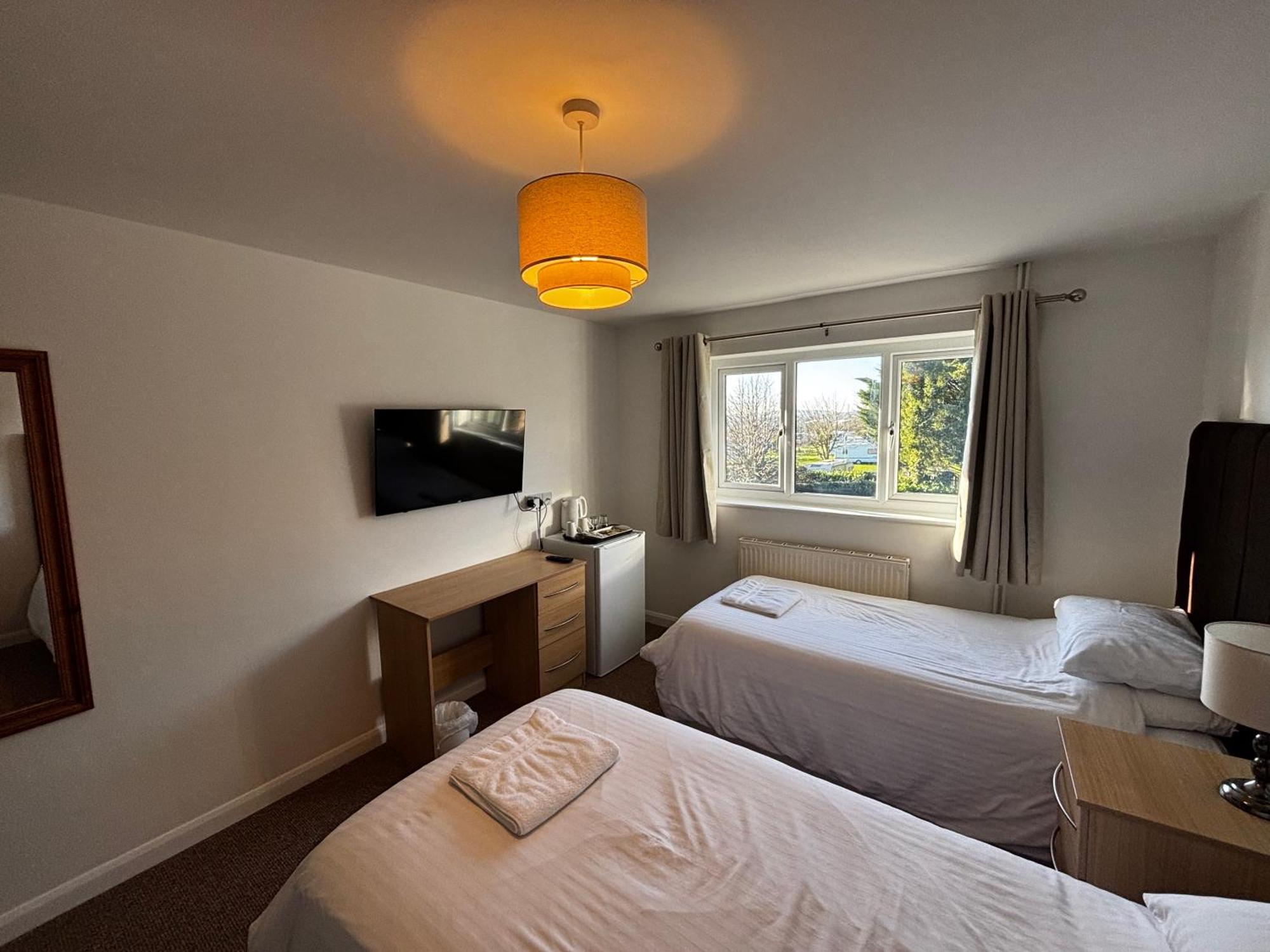 Smithaleigh Farm Rooms And Apartments Sparkwell Экстерьер фото