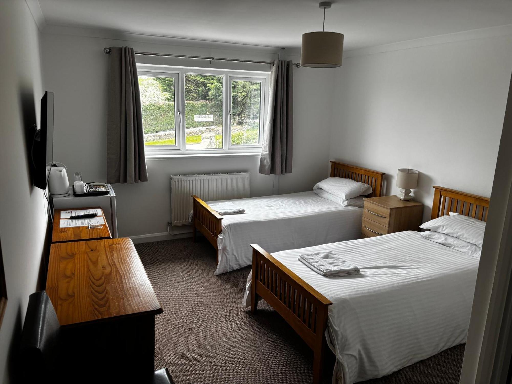 Smithaleigh Farm Rooms And Apartments Sparkwell Экстерьер фото