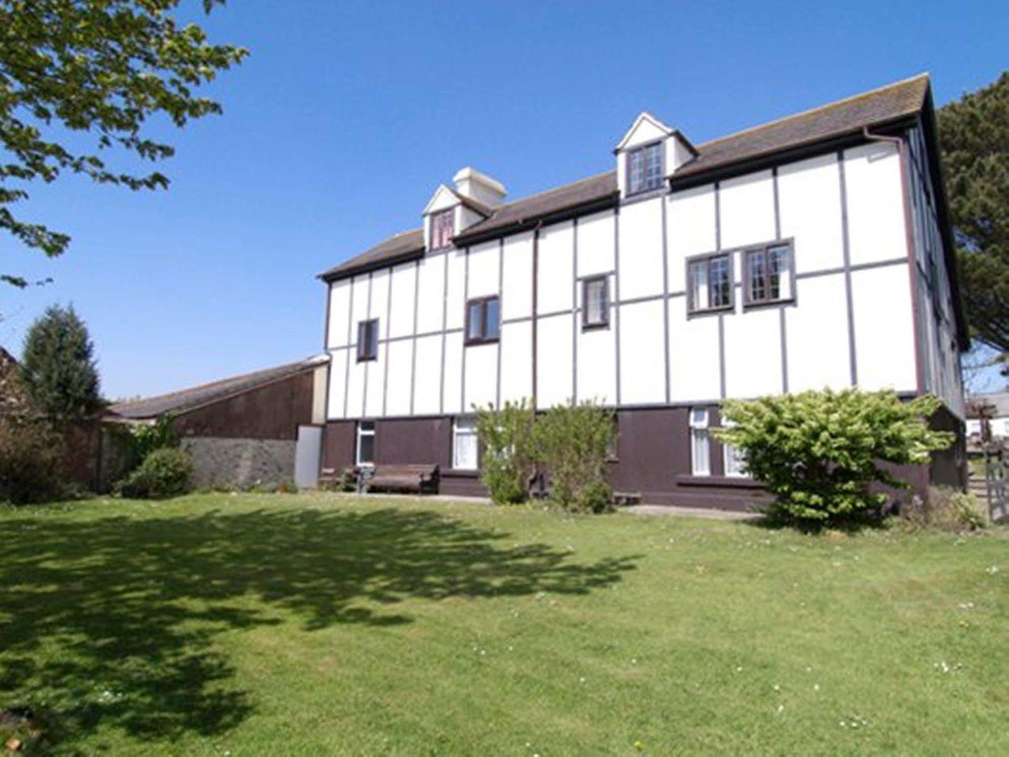 Smithaleigh Farm Rooms And Apartments Sparkwell Экстерьер фото