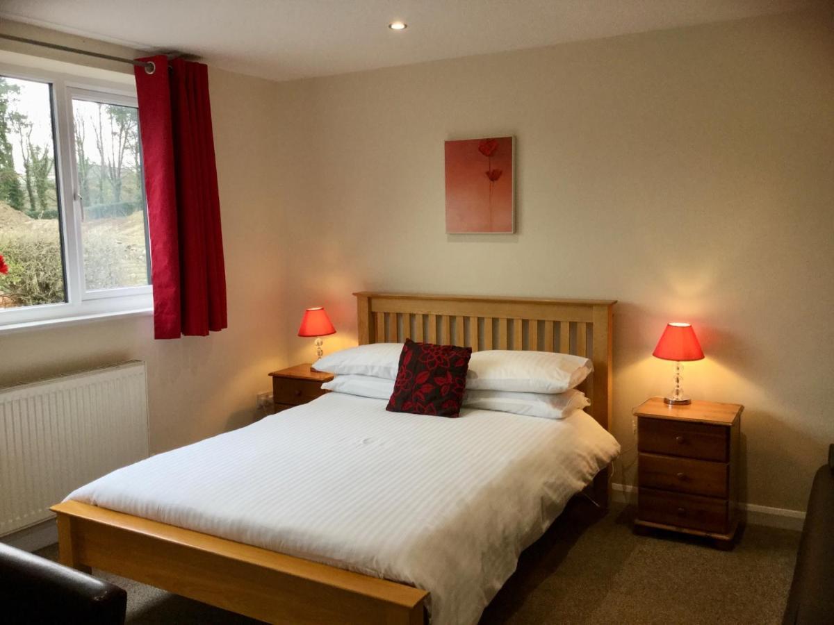Smithaleigh Farm Rooms And Apartments Sparkwell Экстерьер фото