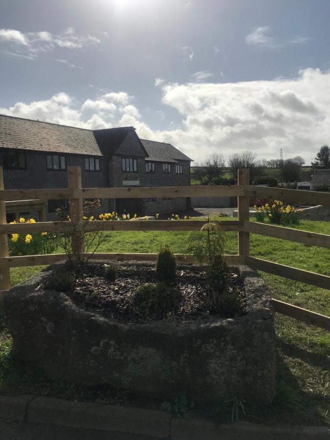 Smithaleigh Farm Rooms And Apartments Sparkwell Экстерьер фото
